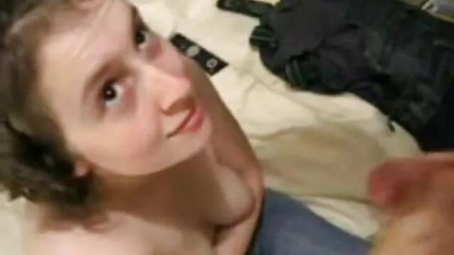 Siłacz xxx video darmowe rozerwie delikatną dziewczynę w dziurkę