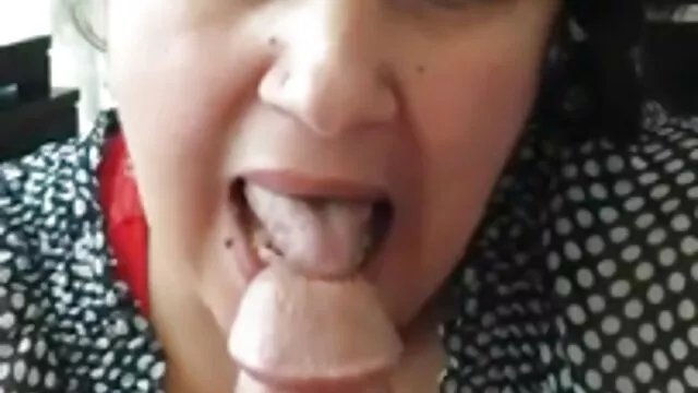 Batman jest zdrowym, trójwymiarowym wielkim fanem kamieni z darmowe filmy xxx online zgiełku