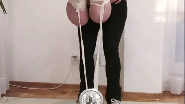 Zobacz suka Suka majtki na drzewie darmowe filmiki xxx