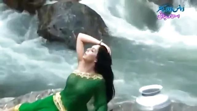 Siostra podczas gdy rodzice spali darmowe filmy pormno
